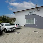 Adrijana 2