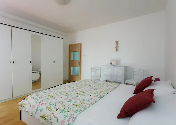 Апартаменты Adrijana 2 Крк