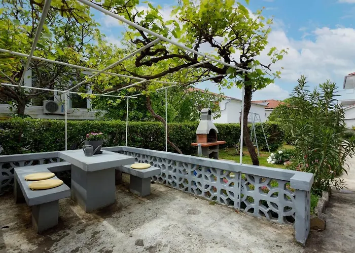 Adrijana 2 Апартаменты *